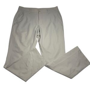 Under Armour Mens Golf Pants Size 38x32 Khaki Chino Flat Front Tech Performance